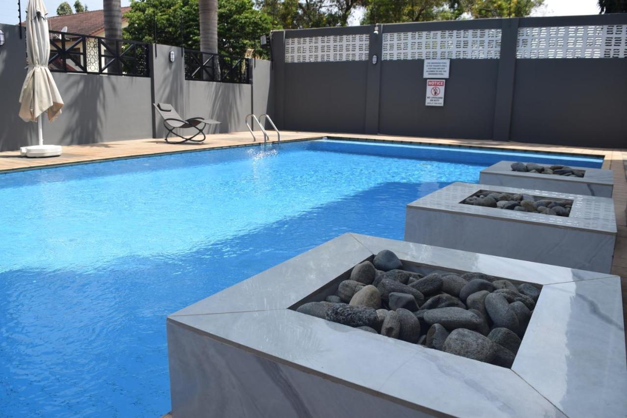 The Pool Labone Aparthotel Акра Екстериор снимка